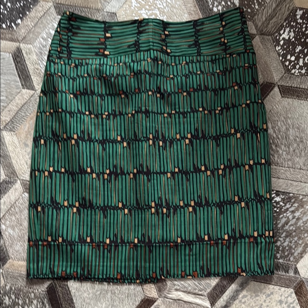 The Limited Green and Black Pencil Skirt